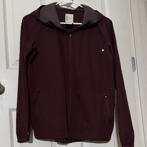 Vuori Women's Deep Burgundy Hooded Windbreaker Jacket